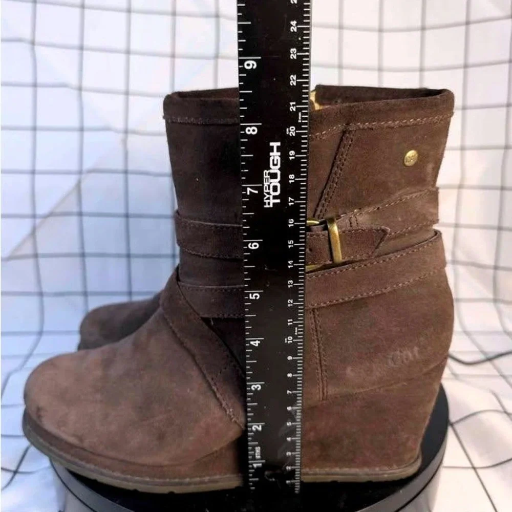 Caterpillar CAT ~ Suede Wedge Ankle Boots ~ Women 9 ~Brown Buckle Strap Side Zip